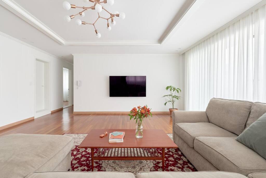 Preesh House Apartment *