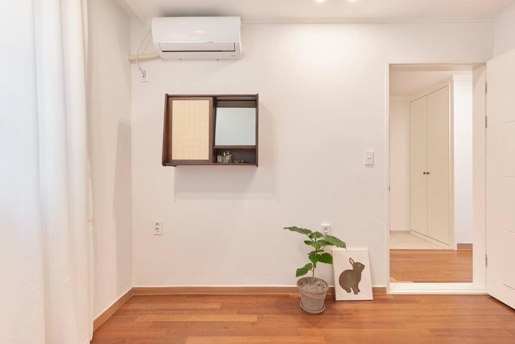 Preesh House Apartment